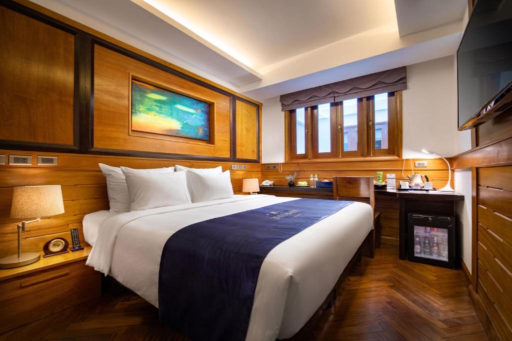 Hai Bay Hotel & Restaurant – Hanoi